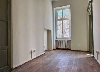 Office Piazza Galimberti, 11, Cuneo (neighborhood Centro Storico) - photo 5