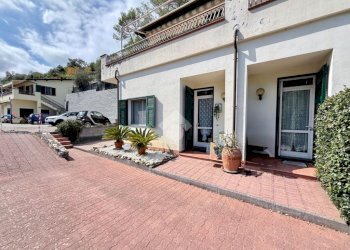 Bilocale Frazione Bossaneto, Stellanello - foto 1
