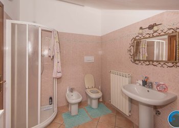 Four-room apartment Stradale San Secondo, 35, Pinerolo - photo 15