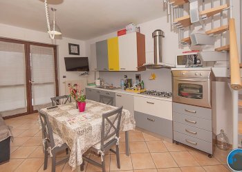 Four-room apartment Stradale San Secondo, 35, Pinerolo - photo 4