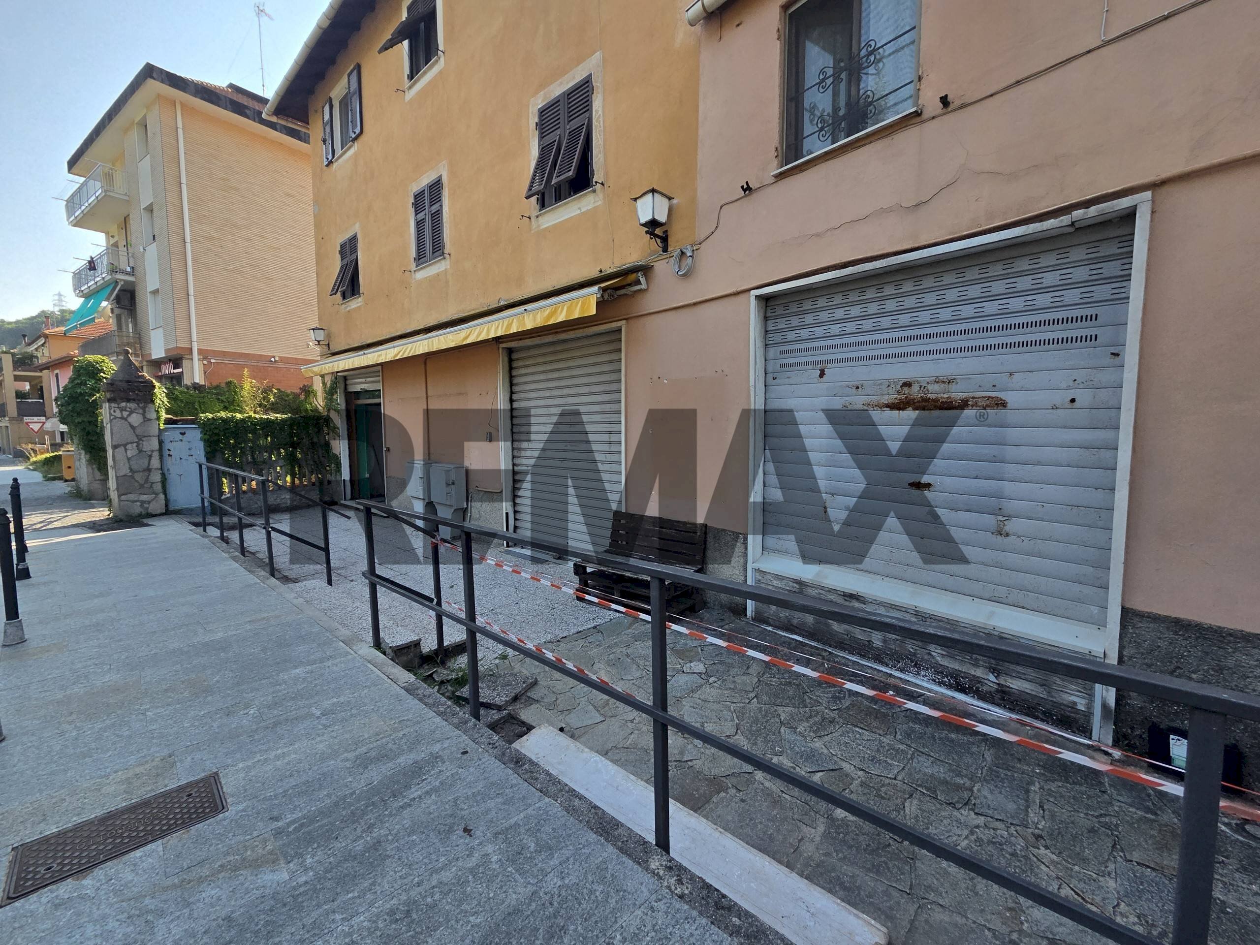 Shop via fratelli canepa, 72A 
 Serra Riccò, Serra Riccò - photo 1