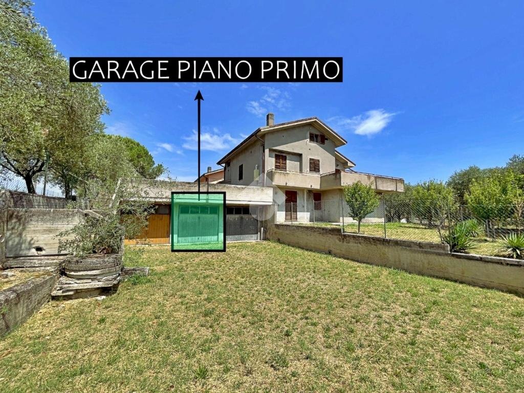 Porzione di casa Str. Santa Barbara, Tavullia - foto 2