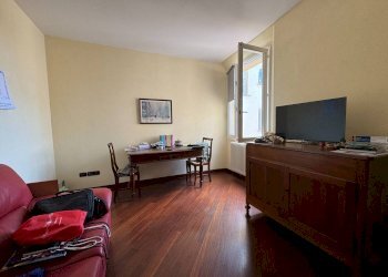 Salone - Appartamento Via San Giorgio, Bologna (zona Centro Storico) - foto 6