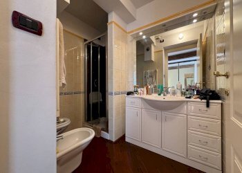 Bagno - Appartamento Via San Giorgio, Bologna (zona Centro Storico) - foto 10