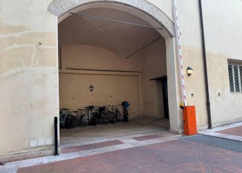 Cortile interno - Appartamento Via San Giorgio, Bologna (zona Centro Storico) - foto 13