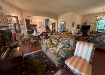 Salone - Single Family Villa Via Pozzo, Budrio - photo 9