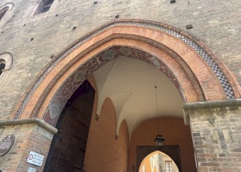 DETTAGLI - Appartamento VIA CASTGLIONE, 10, Bologna (zona Centro Storico) - foto 38