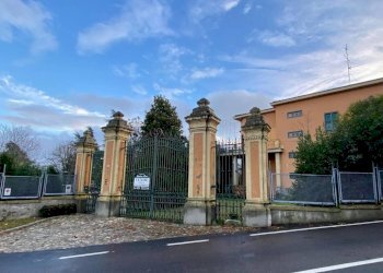 Facciata - Three-family Villa Via dell'Angelo Custode 2, Bologna (neighborhood San Ruffillo) - photo 15
