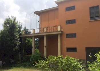 Facciata - Three-family Villa Via dell'Angelo Custode 2, Bologna (neighborhood San Ruffillo) - photo 20