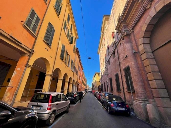 ESTERNO - Bilocale via Solferino, Bologna (zona Centro Storico) - foto 2
