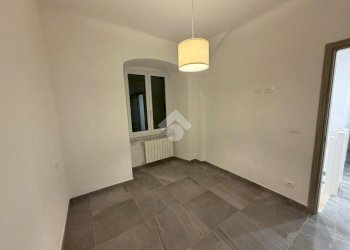 Quadrilocale Via Caffaro, Genova (zona Castelletto) - foto 17