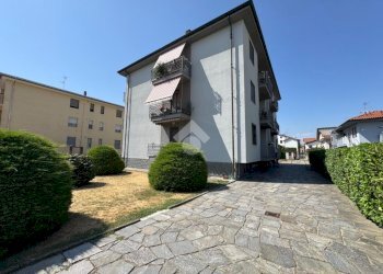 Trilocale Via Asiago, Galliate - foto 1
