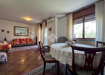 Trilocale Via Asiago, Galliate - foto 2