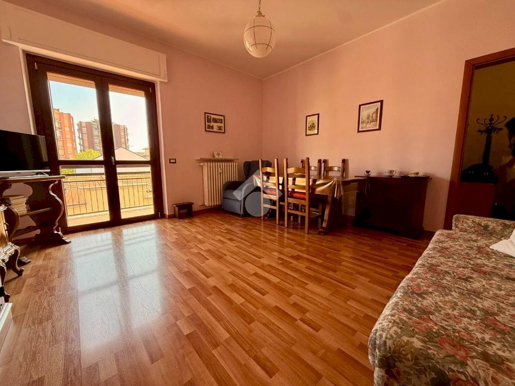 Two-room apartment Via Martiri della Libertà, Abbiategrasso - photo 1