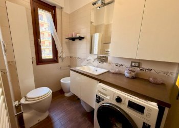 Two-room apartment Via Martiri della Libertà, Abbiategrasso - photo 4