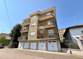 Two-room apartment Via Martiri della Libertà, Abbiategrasso - photo 19