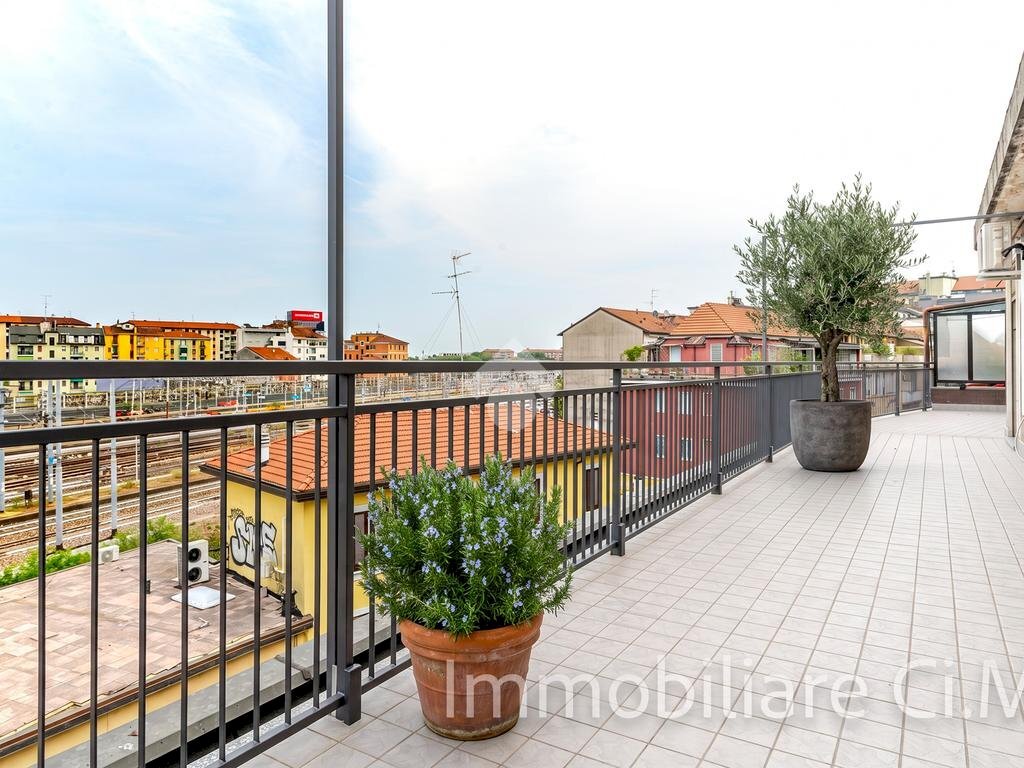 Quadrilocale Via Monte Nevoso, Milano (zona Città Studi) - foto 2
