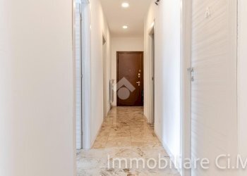 Quadrilocale Via Monte Nevoso, Milano (zona Città Studi) - foto 24