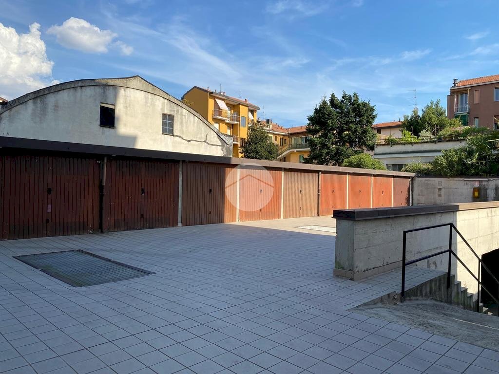 Box Via Terni, Milano (zona Baggio) - foto 3