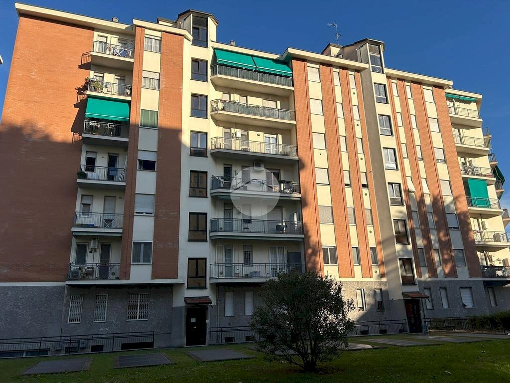 Appartamento Via Zurigo, Milano (zona Inganni) - foto 1
