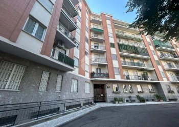 Appartamento Via Zurigo, Milano (zona Inganni) - foto 2