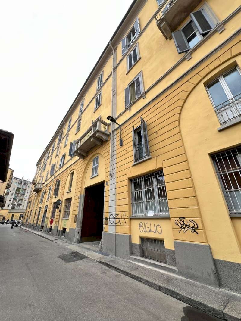 One-room apartment via MORTARA 4, Milano (neighborhood Porta Genova) - photo 1