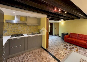 Trilocale Vico inferiore di valoria, Genova - foto 1