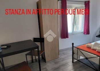 One-room apartment Via S. Giorgio, Genova (neighborhood Centro Storico) - photo 1