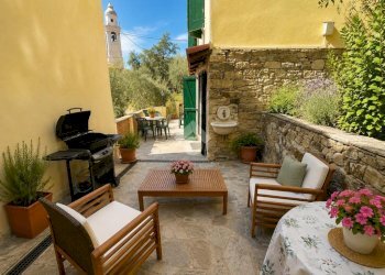 Casa indipendente Via ca' de la', Imperia - foto 3