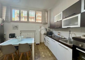 Two-room apartment Viale della cittadella, Modena (neighborhood Circoscrizione 1) - photo 5