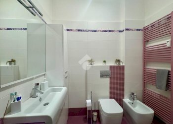 Two-room apartment Viale della cittadella, Modena (neighborhood Circoscrizione 1) - photo 16