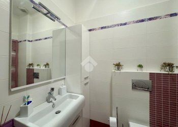 Two-room apartment Viale della cittadella, Modena (neighborhood Circoscrizione 1) - photo 17