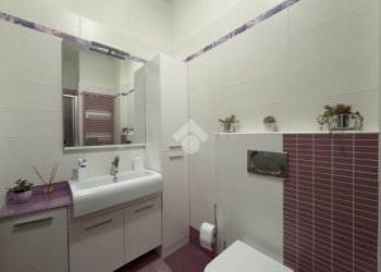 Two-room apartment Viale della cittadella, Modena (neighborhood Circoscrizione 1) - photo 19
