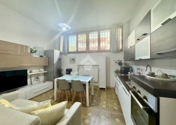 Two-room apartment Viale della cittadella, Modena (neighborhood Circoscrizione 1) - photo 26