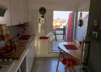 Three-room apartment Via Raffaello Sanzio, Lainate - photo 8