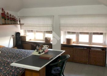 Three-room apartment Via Raffaello Sanzio, Lainate - photo 19