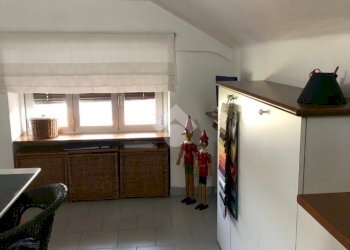 Three-room apartment Via Raffaello Sanzio, Lainate - photo 21
