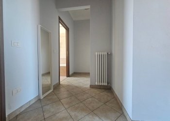 Foto 8 - Bilocale Via Mazzini, Malnate - foto 8