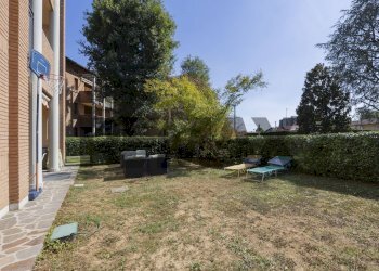 Giardino - Three-room apartment Via Lecco
 
66, Agrate Brianza - photo 9