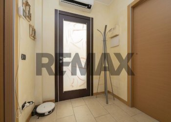 Hall / corridoio - Three-room apartment Via Lecco
 
66, Agrate Brianza - photo 21