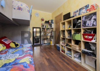 Camera / camera da letto - Three-room apartment Via Lecco
 
66, Agrate Brianza - photo 24