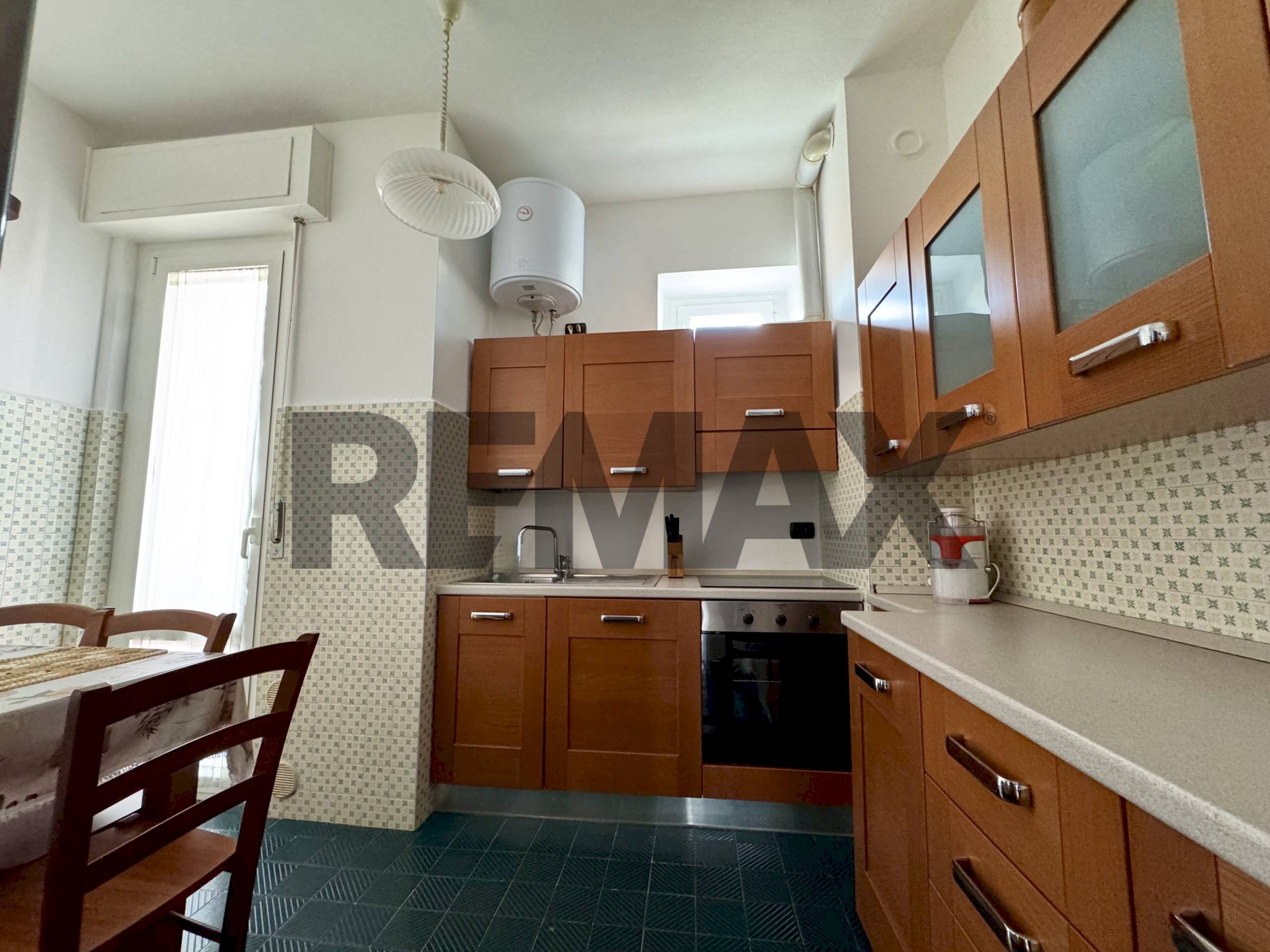 Cucina - Three-room apartment VIA MONTEBELLO
 
5, Varese - photo 2
