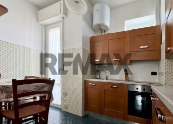 Cucina - Three-room apartment VIA MONTEBELLO
 
5, Varese - photo 3