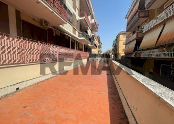 Terrazza - Three-room apartment Via Pierluigi da Palestrina
 
12, Ciampino - photo 3