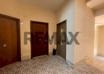 Hall / corridoio - Three-room apartment Via Pierluigi da Palestrina
 
12, Ciampino - photo 7