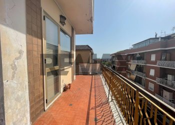 Balcone - Three-room apartment Via Pierluigi da Palestrina
 
12, Ciampino - photo 15