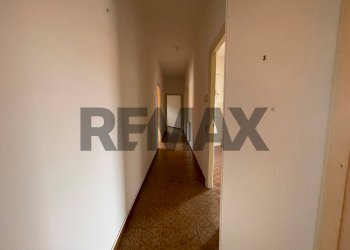 Hall / corridoio - Three-room apartment Via Pierluigi da Palestrina
 
12, Ciampino - photo 42