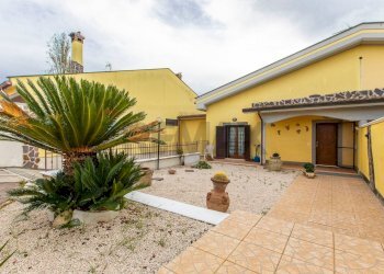Casa all\'aperto - Villa Via Mazzamagna
 
96, Marino - foto 3