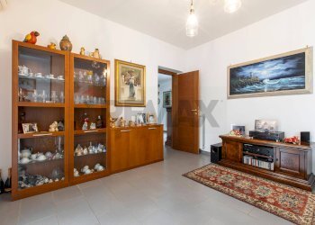 Soggiorno - Villa Via Mazzamagna
 
96, Marino - foto 9