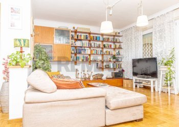 Soggiorno - Quadrilocale Via dell'oceano Atlantico
47, Roma - foto 1